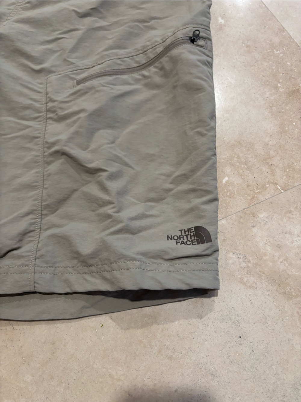 The North Face Men's Tan Lightweight Outdoor Shorts -XL - Picture 2 of 4